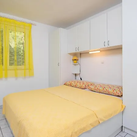 Ferienwohnung Fuer 4 Personen Ca 60 Qm In Orebic, Dalmatien Sueddalmatien Оребич